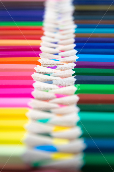 색연필,연필,color,학용품,미술용품,도구,사무용품,학용품,문구류,사무용품,school supplies,stationery,office supplies