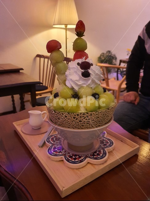 겨울간식,과일빙수,생과일빙수,딸기빙수,메론빙수,얼음,아이스,음식,식재료,요리,food,cook,meal,dishes,food reserves