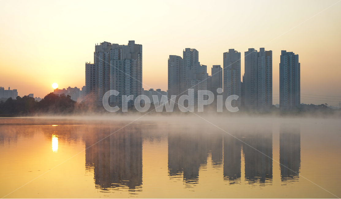 호수,해,태양,여명,건물,반영,투영,풍경,안개,물안개,도시,풍경,city,landscape,한국도시풍경,한국도시경관,korea cityscape,nature,자연,outdoors,옥외