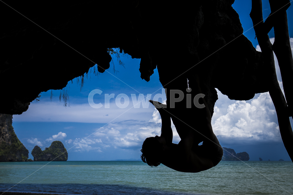 바다,동굴,실루엣,하늘,태국,cave,silhouette,view,뷰,landscape,풍경,thailand,끄라비,krabi,라일레이,railay,톤사이,tonsai,아오낭,배경,background,자연,nature,사람,인물,인간,human,person,인물실루엣,사람실루엣,character silhouette,human silhouette,water,물,outdoors,옥외,sea,ocean,대양,shoreline,해안선
