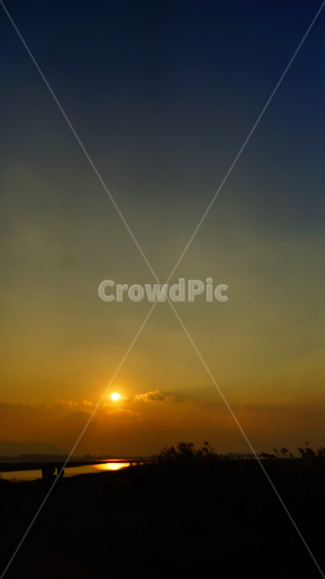 적막감,노을,고요함,가을하늘,저녁하늘,일상,하늘,바다,자연,풍경,nature,landscape,outdoors,옥외,light,빛,flare,플레어