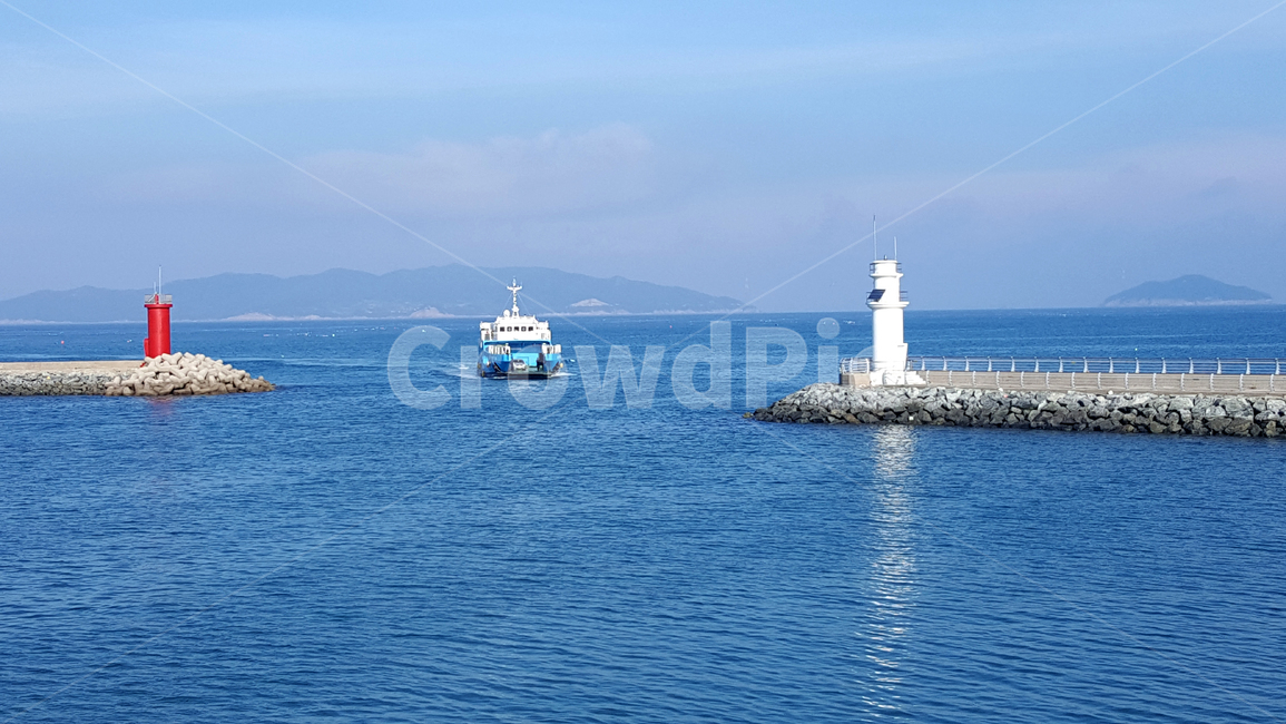 바다,여객선,등대,자연,거리,등대,lighthouse,transportation,교통,vehicle,차량,boat,보트