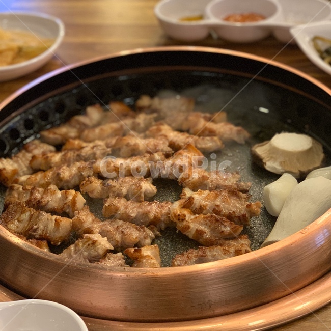 식사,food,음식,삼겹살,고기,칼집삼겹살,외식