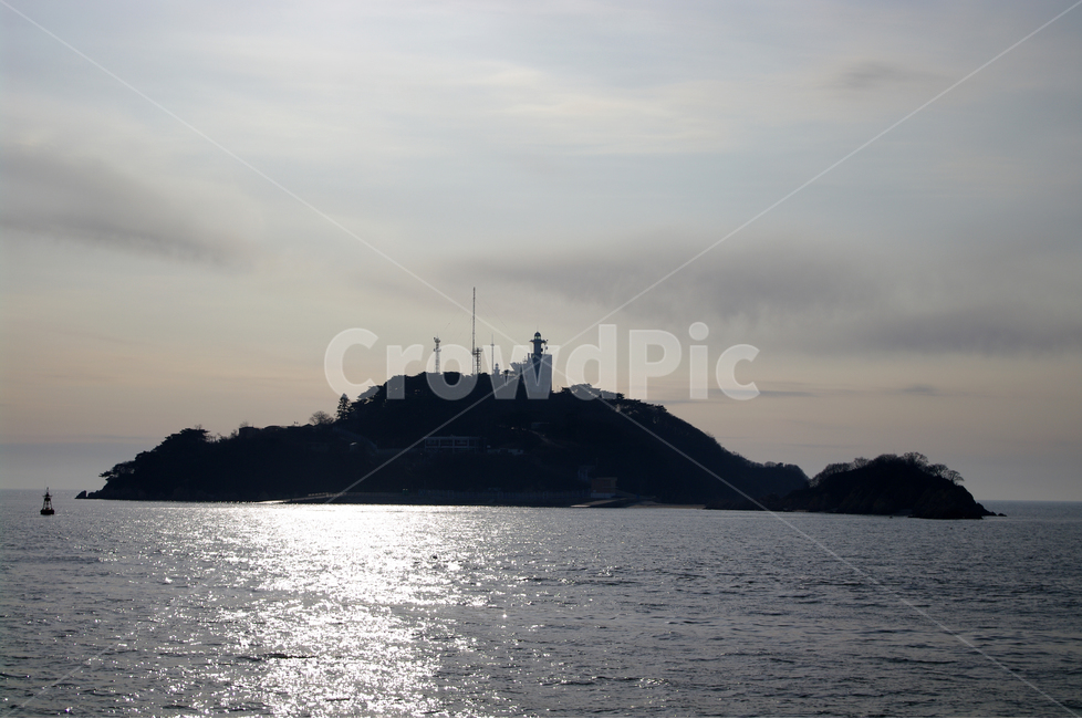 바다,sea,서해,하늘,도시,인천,한국,landscape,섬,팔미도,등대섬,물결,빛,자연,풍경,nature,landscape,등대,lighthouse,land,땅,outdoors,옥외,water,물,ocean,대양,shoreline,해안선,coast,연안