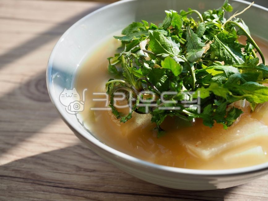냉이,봄,냉이국,냉이된장국,한식,된장국,된장찌개,음식,요리,한국음식,전통음식,misosoup,soybeanpastestew,food,cooking,koreanfood,traditionalfood,koreanculture,한국전통음식,식사,채소,야채,meal,vegetable,koreantraditionalfood,나물