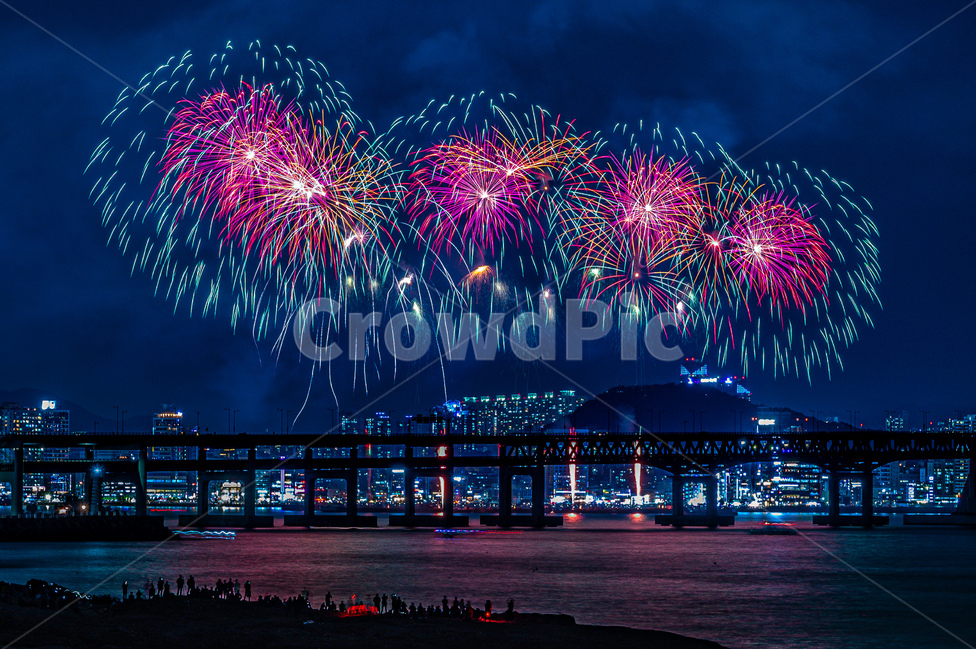 불꽃축제,불꽃놀이,광안대교,부산,야경,야외,화약,광안리,축제,밤,풍경,도시,한국,한국도시풍경,페스티벌,거리,fireworksfestival,fireworks,Busan,landscape,night,nightscape,nightview,city,cityscape,festival,nature,outdoors,korea,korealandscape,street,streetview,야경,밤,풍경,nightscape,night,landscape,한국도시풍경,한국도시경관,korea cityscape