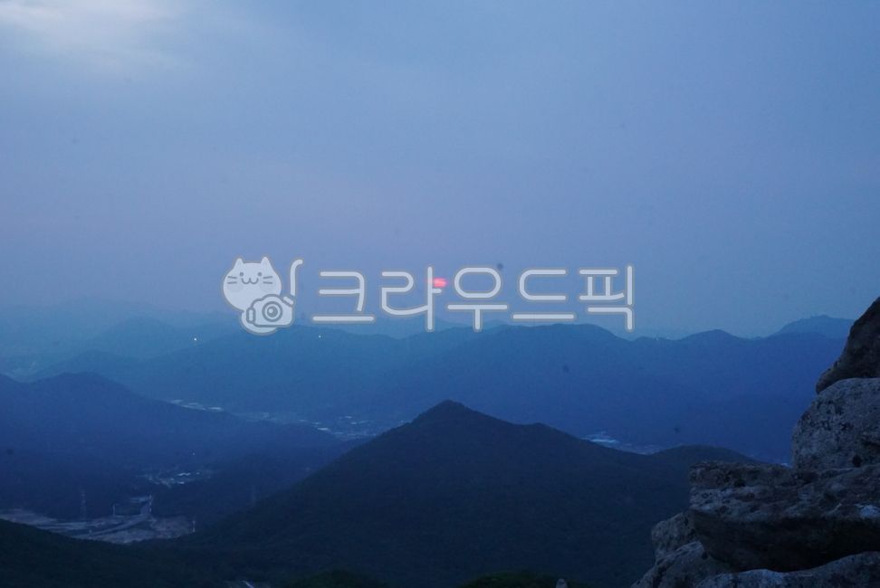 산,일출,일몰,안개,nature,outdoors,mountain,peak,sky,하늘