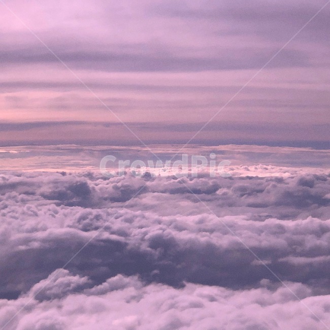 비행,하늘,구름,상공,신비로움,flight,cloud,sky,purple,violet,색깔,색상,색채,색감,color sense,color sensitivity,feeling of color