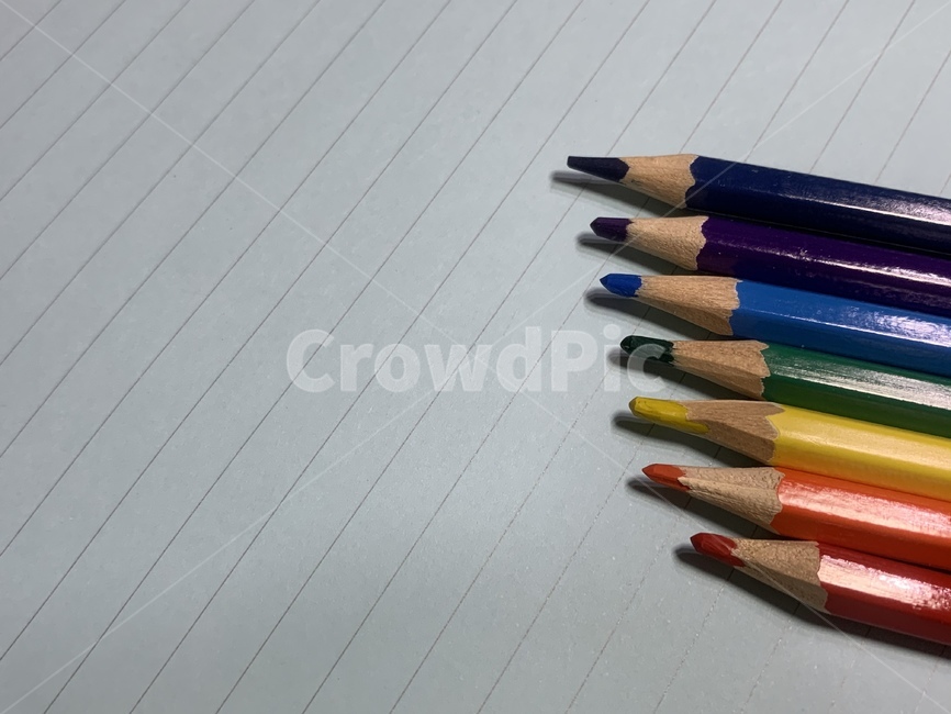 coloredpencil,연필,색연필,컬러,색,색상,색깔,학용품,필기,필기도구,필기류,미술,미술도구,미술재료,미술용품,무지개,rainbow,수업,메모,드로잉,스케치,색칠,그림,재료,물건,사물,연출,컨셉,콘셉,설정,배경,배경이미지,바탕,바탕이미지,편지,노트,concept,object,thing,matter,color,편지지,letter,note,학용품,문구류,사무용품,school supplies,stationery,office supplies