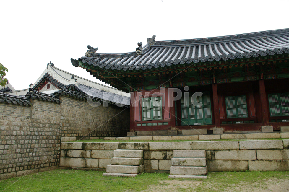 창덕궁,고궁,한옥,전각,전통가옥,기와지붕,건축,traditional,한국전통,한국문화,korean traditional,korean culture,랜드마크,landmark,tourist attraction,한국랜드마크,한국관광지,한국명소,korea landmark,korea tourist attraction,건축물,건물외관,exterior,building,structure,architecture,construction