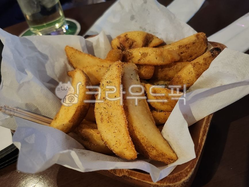 감자튀김,튀김,웨지감자,웨지감자튀김,potato