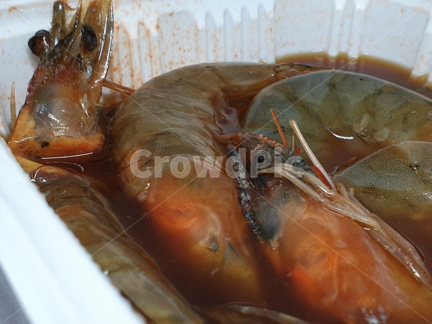 새우,간장새우,용기,플라스틱용기,간장,음식,안주,술안주,food,반찬,레시피,recipe,shrimp,prawn,해산물,수산물,시푸드,씨푸드,seafood,사물,오브젝트,object,ganjang,soysauce,soysauceshrimp,맛있는,맛있다,sealife,해양생물,dish,요리