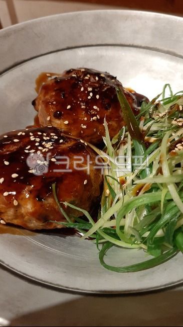 수제떡깔비,고기,파무침,음식,요리