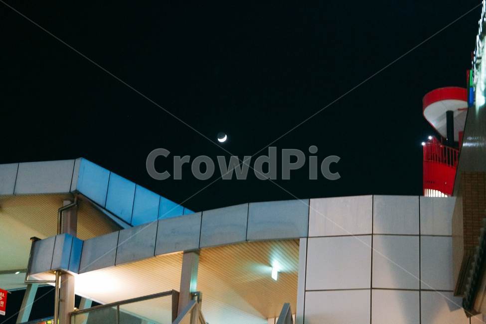 야경,달,건물,초승달,도시,시내,moon,nightview,일본,japan,캐널시티,canalcity,야경,밤,풍경,nightscape,night,landscape,architecture,건축물,building