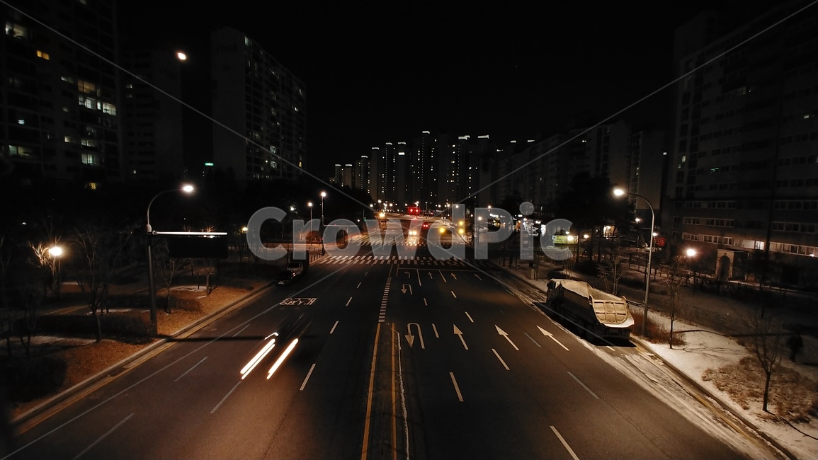 야경,장노출,빛궤적,도로,자동차,아파트,도시,야경,밤,풍경,nightscape,night,landscape,도시,city,한국도시풍경,한국도시경관,korea cityscape,road,asphalt,아스팔트,freeway,고속 도로,highway,고속도로