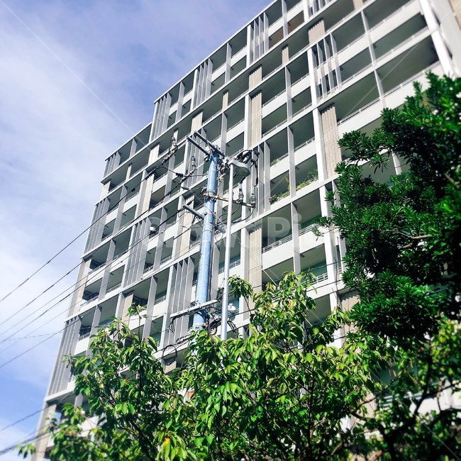 건물,아파트,건축물,전봇대,전주,건축물,건물외관,exterior,building,structure,architecture,construction