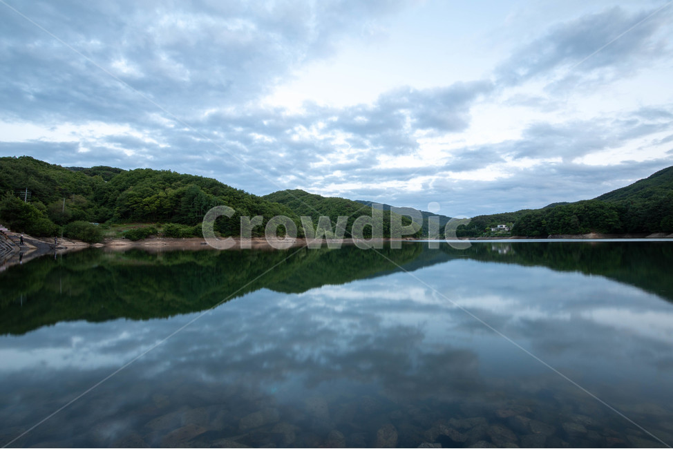 구름,산,하늘,호수,풍경,반영,cloud,water,mountain,reflect,lake,landscape