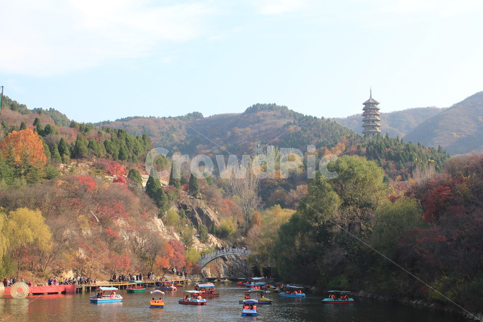 중국,제남,단풍,가을,홍예구,홍엽곡,가을,계절,fall,autumn,season,자연,풍경,nature,landscape,해외,외국,세계,foreign,oversea,world,세계자연풍경,해외자연풍경,외국자연풍경,world nature landscape,사람들,대중,군중,other people,crowd,여행,휴가,traveling,vacation,trip,스포츠,레저,운동,sports,leisure,exercise