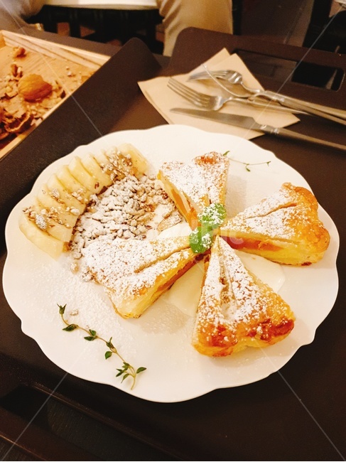 음식,디저트,식품,파이,카페,디저트카페,디저트,간식,후식,dessert,snack
