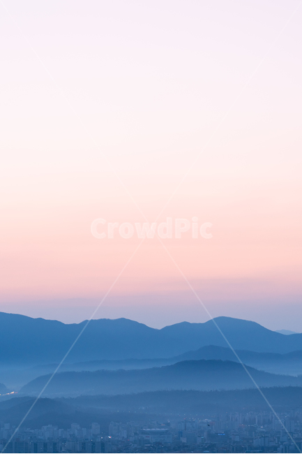 일출,sky,landscape,배경화면,산,하늘,건물,도시,풍경,city,landscape,한국도시풍경,한국도시경관,korea cityscape,색깔,색상,색채,색감,color sense,color sensitivity,feeling of color,nature,자연,mountain,mountain range,산맥,outdoors,옥외