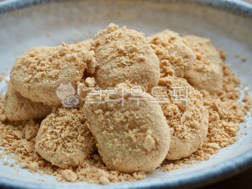 떡,인절미,한식,전통음식,음식문화,전통문화,traditionalfood,foodculture,한국음식,음식,koreanfood,food,ricecake