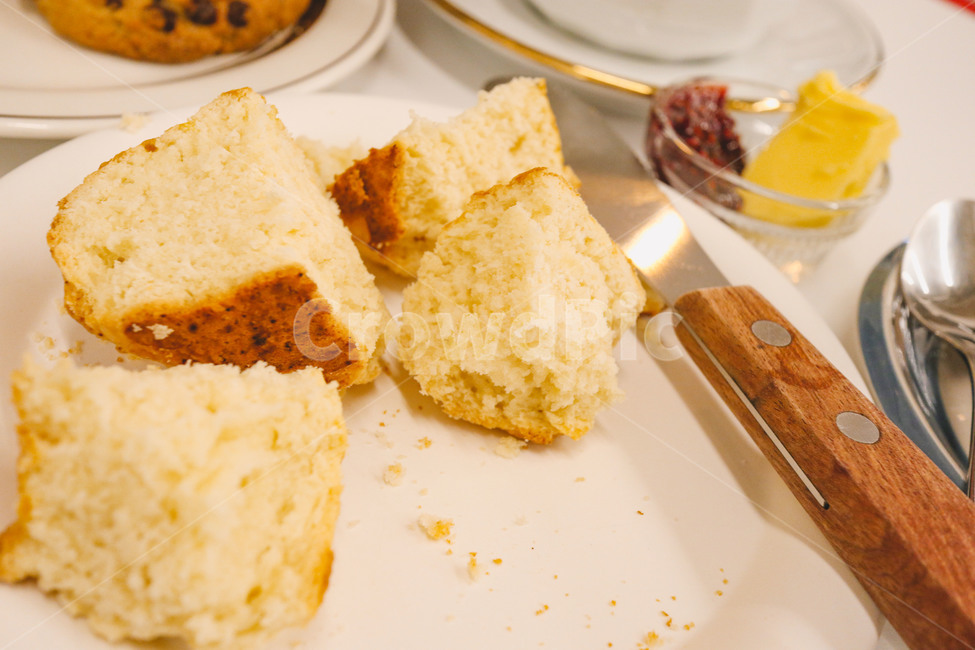 카페,디저트,커피,라떼,분위기,cafe,latte,americano,coffee,스콘,빵,초코칩,coffeelatte,cookies,bread,desert,dessert,후식,음식,식재료,요리,food,cook,meal,dishes,food reserves,디저트,간식,후식,dessert,snack