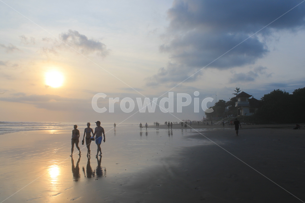 인도네시아,발리,짱구,짱구해변,석양,일몰,황혼,반사,해,태양,그림자,indonesia,bali,canggu,canggubeach,sunset,beachsunset,dusk,twilight,sun,sky,하늘,바다석양,reflection,shadow