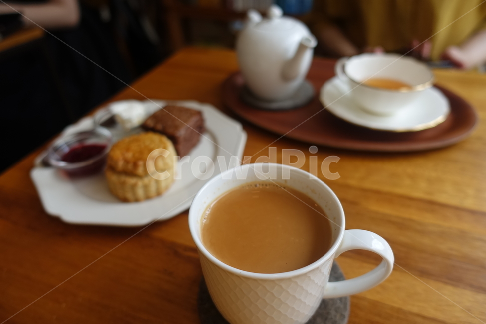 밀크티,스콘,티타임,컵,cup,coffeecup,커피컵,디저트,간식,후식,dessert,snack,음료수,drink,beverage,커피,카페,coffee,cafe