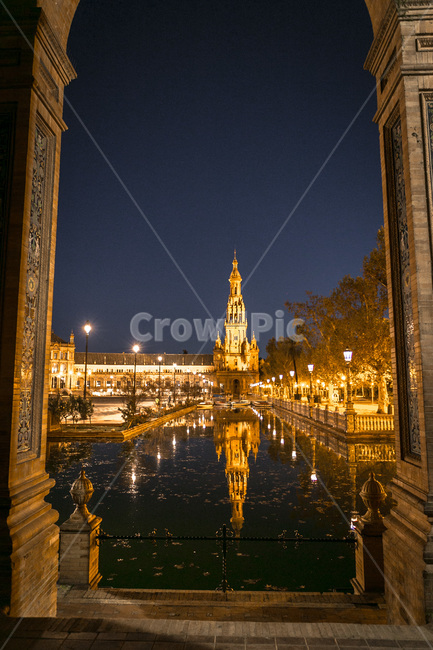 스페인,세비야,스페인광장,유럽,건축,야경,밤,풍경,nightscape,night,landscape,랜드마크,landmark,tourist attraction,해외,외국,세계,foreign,oversea,world,세계랜드마크,해외랜드마크,외국랜드마크,world landmark,world tourist attraction,water,물