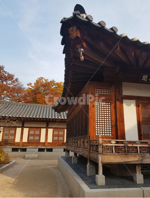 flagstone,판석,walkway,보도,path,통로,한국전통,전통,tradition,koreantraditionalarchitecture,경복궁,koreanarchitecture,건축물,한국전통,한국문화,korean traditional,korean culture,건축물,건물외관,exterior,building,structure,architecture,construction