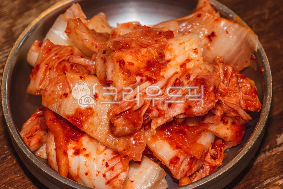 side dish menu,seasoning,stainless steel,side dish bowl,Ripe Kimchi,sour,fermented food,vegetable,side dish,stainless steel bowl,ripe,diet,Korean restaurant,Kimchi,kimchi,fermented kimchi,Korean,food,napa cabbage,chili powder,Sour kimchi