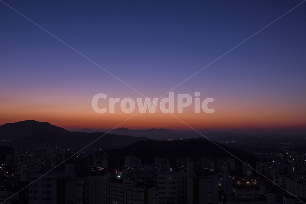 야경,일출,아침,새해,밤,하늘,풍경,감성,파랑,빨강,역광,실루엣,풍경사진,밤사진,야경,밤,풍경,nightscape,night,landscape,도시,city,한국도시풍경,한국도시경관,korea cityscape,nature,자연,outdoors,옥외,경치