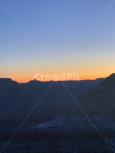 nature,자연,outdoors,옥외,dusk,황혼,sky,하늘,새벽,dawn,일출,sunset,mountain,산
