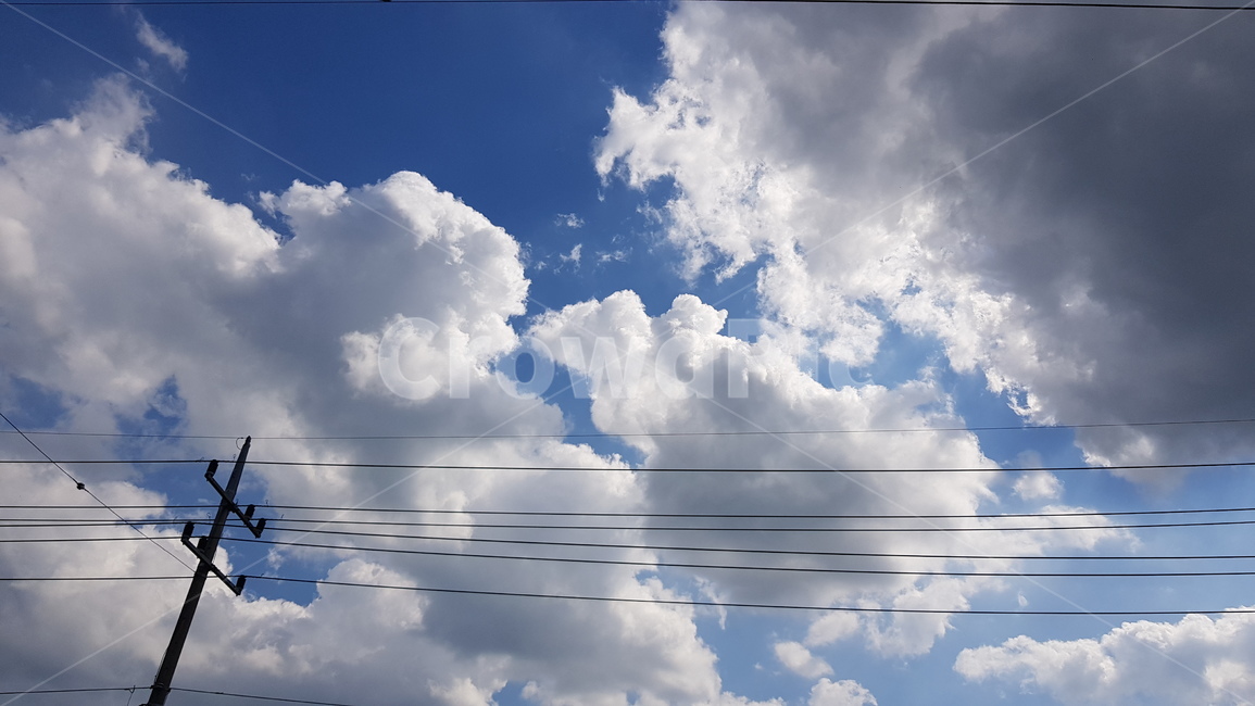파란하늘,푸른하늘,하늘,뭉게구름,nature,자연,outdoors,옥외,sky,azuresky,하얀구름,구름,날씨,weather,적운