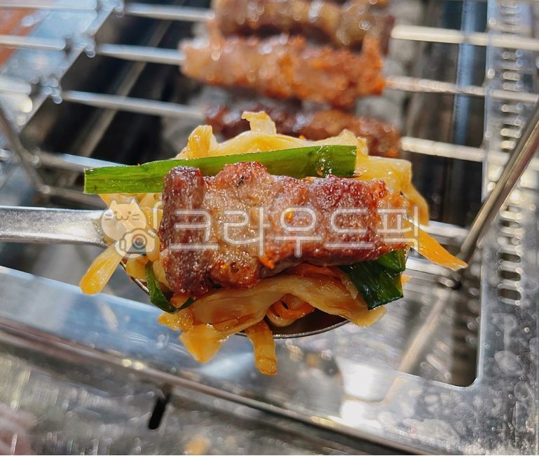 mutton,seasoning,Jjachai seasoned salad,seasoned,Chachai seasoning,Jjasai seasoning,Chinese food,food,Jjasai,meal,Chachai,Spoon,lamb,meat,Jjasai seasoned salad