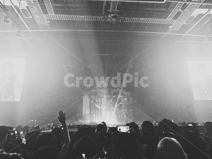 crowd,군중,콘서트,노래,공연,축제,행사,festival,carnival,event,흑백,모노톤,monochrome,black and white