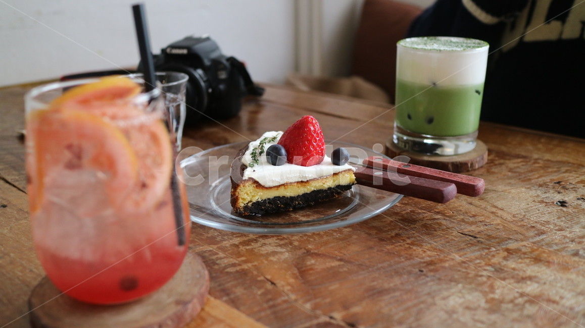 카페,주스,에이드,케익,디저트,음식,식재료,요리,food,cook,meal,dishes,food reserves,빵,bread,디저트,간식,후식,dessert,snack,음료수,drink,beverage
