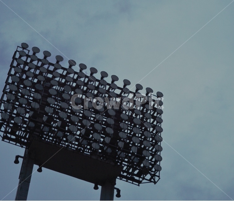 경기장,조명,하늘,구름,감성,사물,물건,오브젝트,thing,object,matter