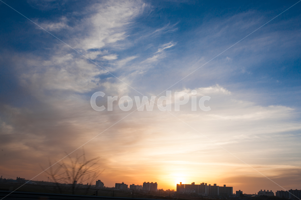 하늘,석양,일몰,구름,풍경,자연,풍경,nature,landscape,outdoors,옥외,sunlight,햇빛,sky