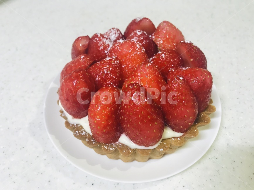 과일,딸기,타르트,딸기타르트,홈베이킹,음식,식재료,요리,food,cook,meal,dishes,food reserves,디저트,간식,후식,dessert,snack