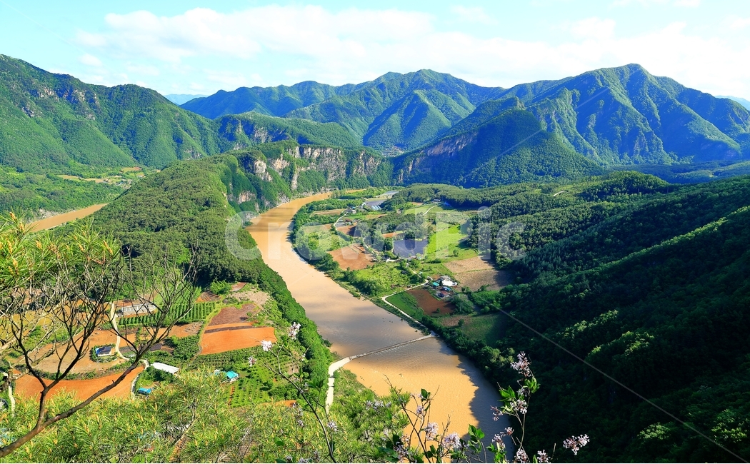 칠족령,연포마을,동강,하늘벽,제장마을,자연,풍경,nature,landscape,한국자연풍경,한국자연경관,korea nature landscape,시골,마을,country,rural,town,scenery,outdoors,옥외,경치,aerial view,조감도,mountain,산