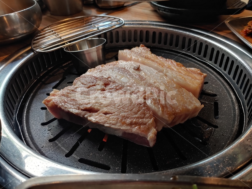 삼겹살,돼지고기,고기,음식,숙성삼겹살,food