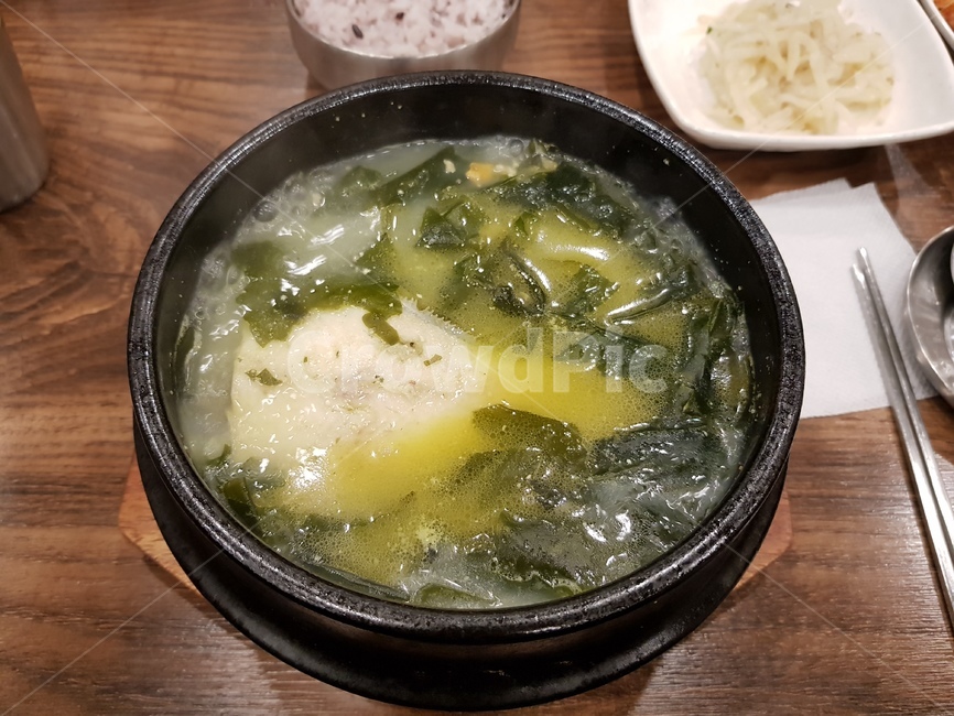 미역국,가자미미역국,한국음식,푸드,food,soup