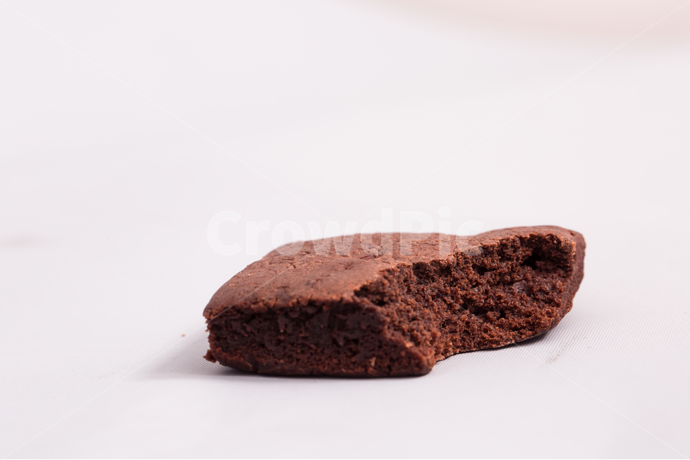 브라우니,베이커리,빵한조각,한입,초코,초코브라우니,초코칩브라우니,음식,식재료,요리,food,cook,meal,dishes,food reserves,디저트,간식,후식,dessert,snack