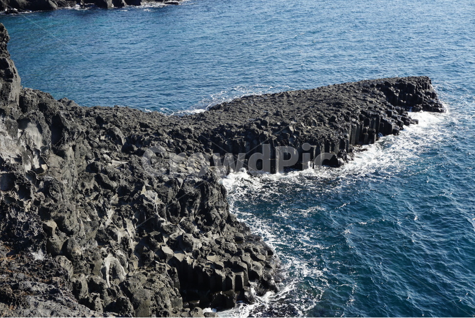 주상절리,제주도,바다,제주도주상절리,제주도바다,자연,풍경,nature,landscape,한국자연풍경,한국자연경관,korea nature landscape,제주도,jeju,jeju island,outdoors,옥외,land,땅,sea,ocean,대양,water,물,shoreline,해안선,coast,연안