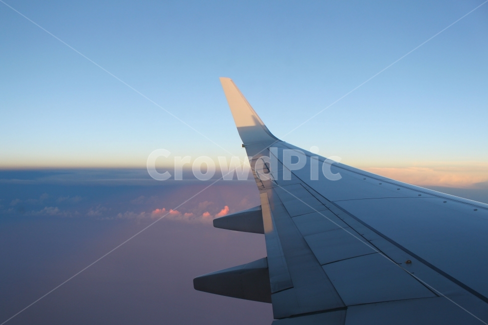 감성사진,풍경사진,비행기,여행,자연풍경,구름,하늘,sky,travel,석양,여행,휴가,traveling,vacation,trip,교통,교통수단,traffic,transportation,airplane,aircraft,항공기,vehicle,차량,nature,자연,outdoors,옥외