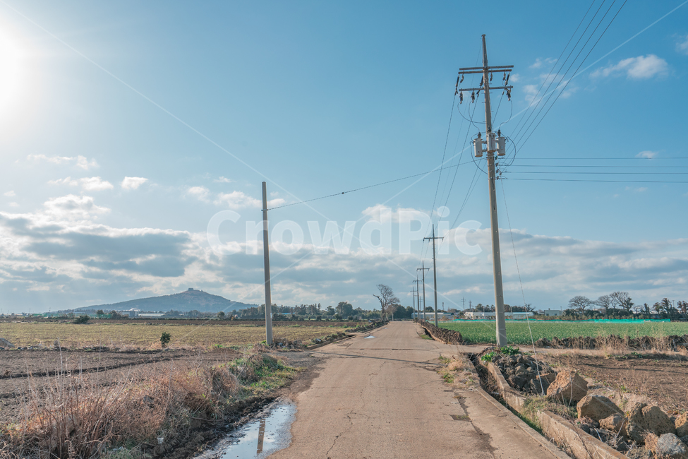 제주도,풍경,감성,오름,밭,논,농촌,제주농촌,시골,korea,jeju,islands,자연,풍경,nature,landscape,한국자연풍경,한국자연경관,korea nature landscape,제주도,jeju,jeju island,시골,마을,country,rural,town