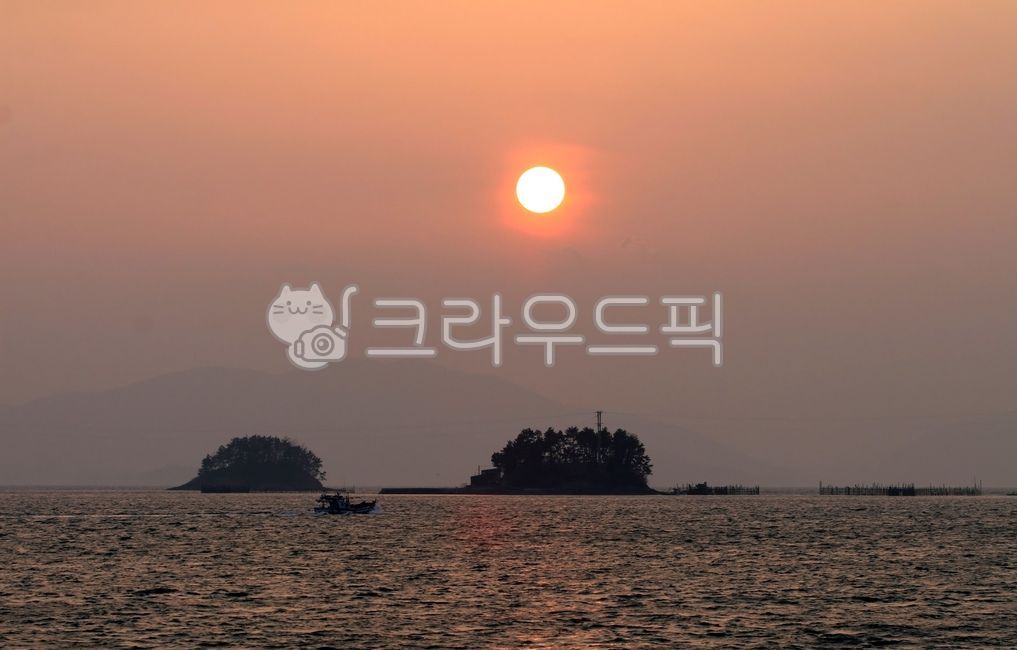 일몰,남해해넘이,귀향길,무인섬,어선