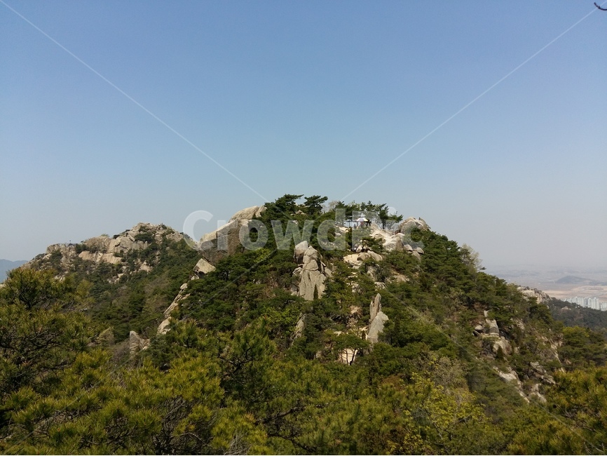 용봉산,충남,봄,바위,햇살,초록,하늘,자연,풍경,nature,landscape,한국자연풍경,한국자연경관,korea nature landscape,outdoors,옥외