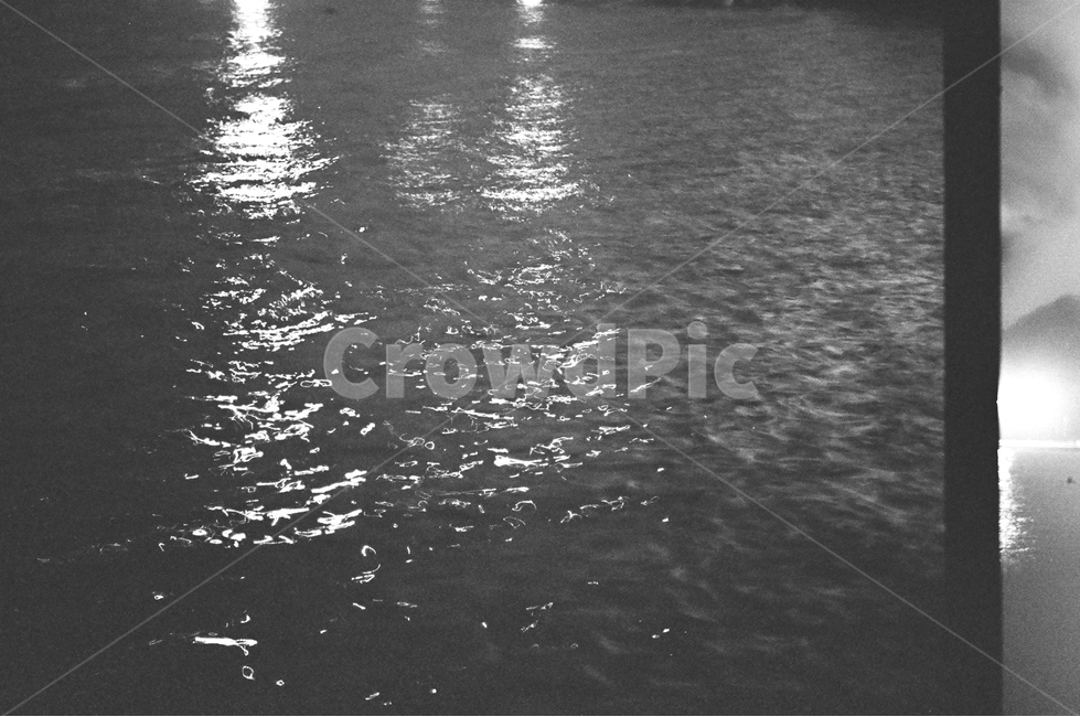 nature,자연,outdoors,옥외,water,물,흑백,모노톤,monochrome,black and white